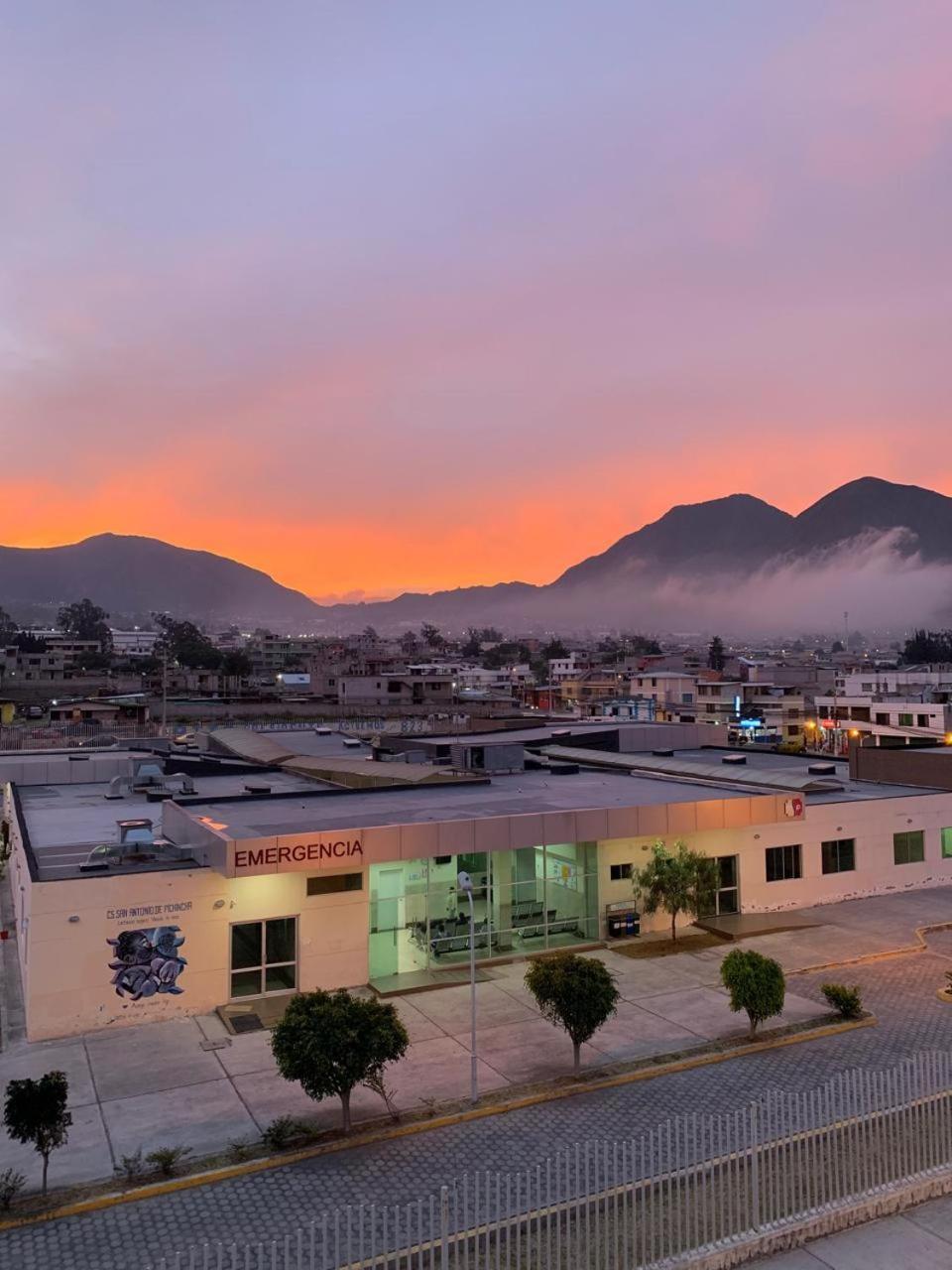 Dos Hemisferios Hotel Quito Eksteriør billede