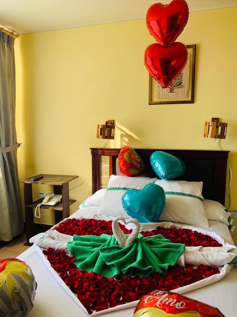 Dos Hemisferios Hotel Quito Eksteriør billede